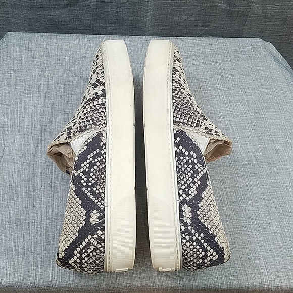 Stuart Weitzman Nuggets snake print slip-on sneaker women's 8.5 - Picture 6 of 12
